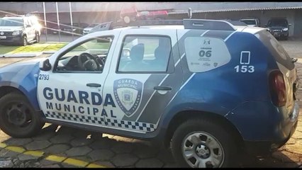 Ao ver Guarda Municipal, homem abandona bicicleta e foge a pé