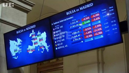El Ibex 35 cede a la espera del BCE y pendiente de Italia