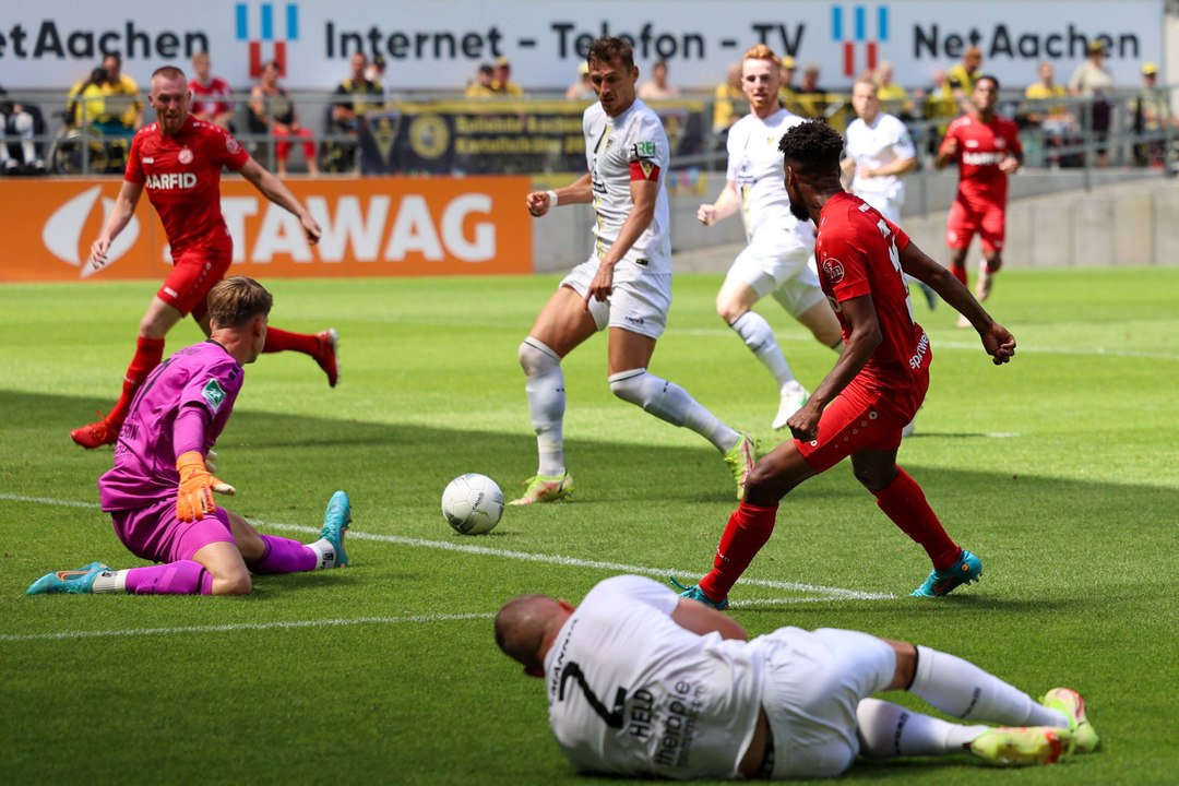 'Zwei Tore zu hoch': RW Essen gewinnt Test gegen Alemannia Aachen