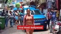 Urfi Javed says Camera Toh Saaf Kar Liya Karo  Viram Masti Bollywood