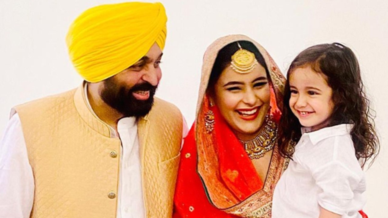 Punjab CM Bhagwant Mann Wife Dr.Gurmeet Kaur की...