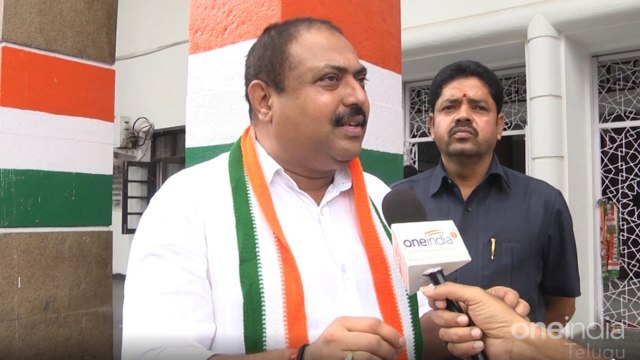 బాసర ట్రిపుల్ ఐటీ విద్యార్థుల అస్వస్థత కు బాధ్యత ఎవరు వహించాలి?*Politics | Telugu OneIndia