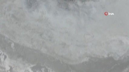 Göl kurudu, ortaya Ay yüzeyini aratmayan görüntüler çıktı