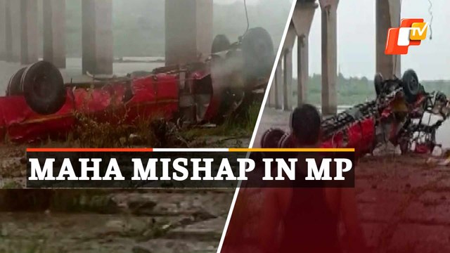 13 Passengers Killed As Bus Falls Off Bridge Into Narmada River