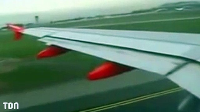 L'hôtesse de l'air la plus drôle du monde !