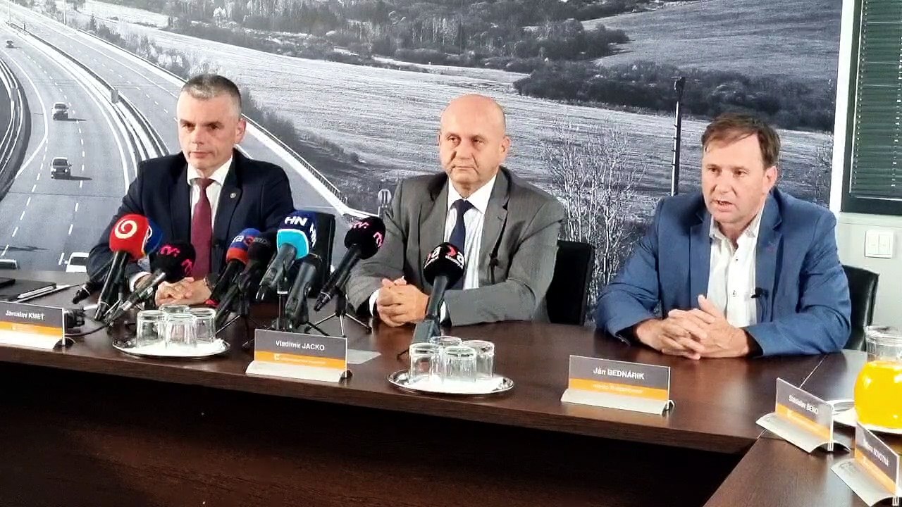 ZÁZNAM: Stavba D1 Hubová - Ivachnová môže napredovať, NDS a zhotoviteľ sa dohodli