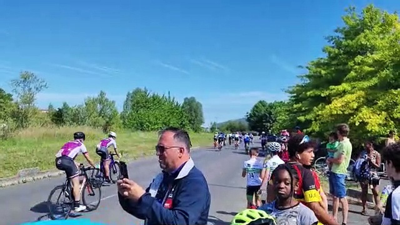 ARRIVEE ROMAIN A LE PLESSIS PATE