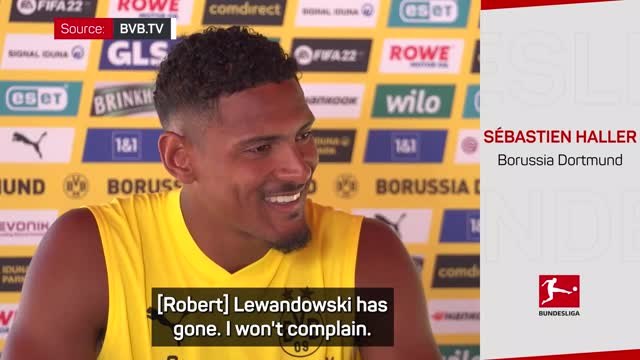 Haller 'not complaining' about Lewandowski departure