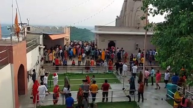 सावन के पहले सोमवार, देवगिरी नीलकंठ पर उमड़ी श्रद्धा अपार