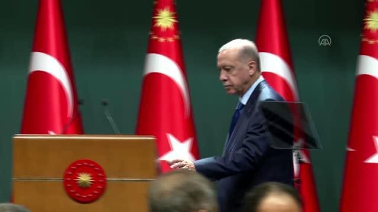 Cumhurbaşkanı Erdoğan: "İstanbul Havalimanımız bayram boyunca günde ortalama 230 bin yolcuya hizmet vermiştir"