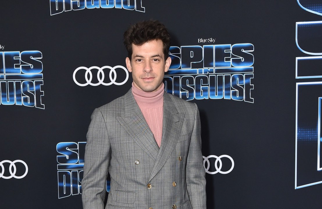 ‘I’ve started hopeful dad bootcamp’, says Mark Ronson