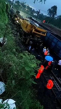 VIDEO: Goods train: लिमखेड़ा में गुड्ज ट्रेन पटरी से उतरी, रेल यातायात रहा प्रभावित