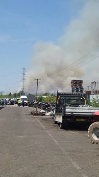 Nine fire engines at scene of huge grassland blaze in South Yorkshire as it spreads near homes