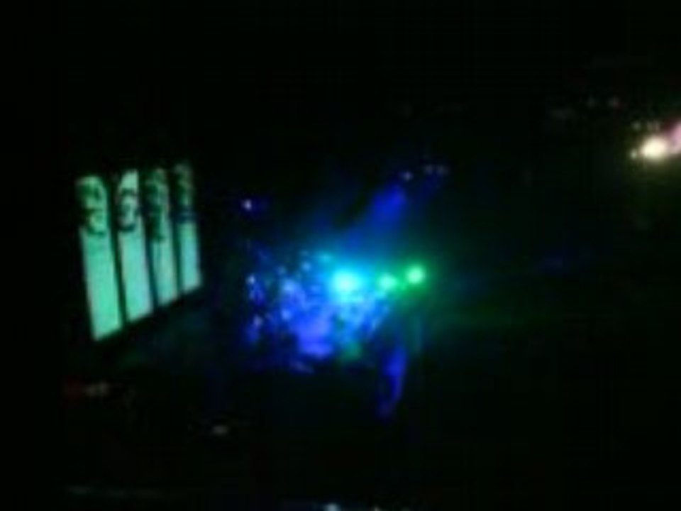 The Cure Lullaby à Paris Bercy le 12 Mars 2008