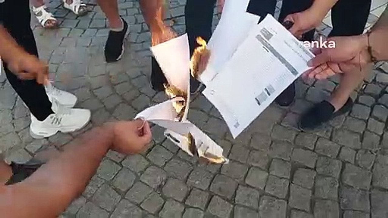 Kamu Emekçileri Sendikaları Konfederasyonu üyel...