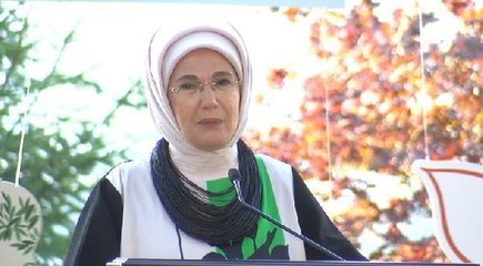 Son dakika haberi: Emine Erdoğan: Dünya bir savaş ve yıkım yeri olmamalı