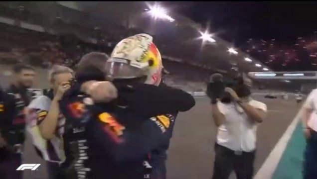 Formula 1 Abu Dhabi GP Yarış 12.12.2021 | MAX VERSTAPPEN ŞAMPİYON | SERHAN ACAR ANLATIMIYLA