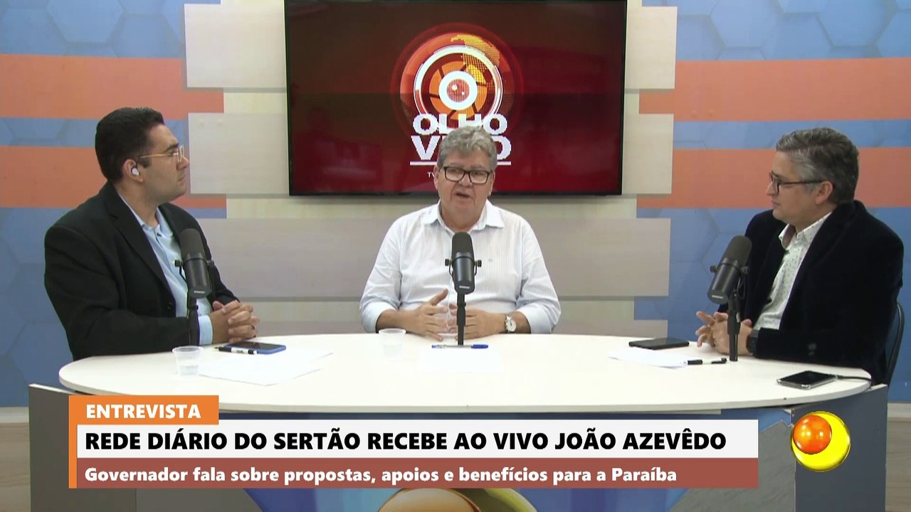 João Azevêdo alfineta ‘Cunha Lima’ do PSDB e ataca ‘projeto pessoal’ de Efraim Filho