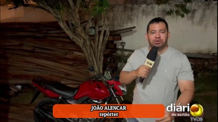 Download Video: Meliantes armados assaltam mototaxista em Pombal, subtraem moto e em seguida abandonam veículo