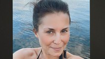 Kein Make-up und tolles Dekolleté: Vanessa Blumhagen im Badeanzug