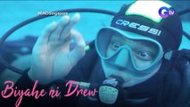 Biyahero Drew, walang takot na nag-scuba diving kasama ang ilang pating sa Singapore! | Biyahe Ni Drew