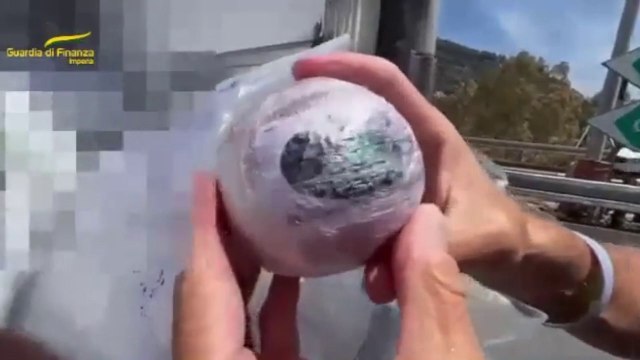 Imperia, Gdf sequestra 600 kg di hashish e marijuana