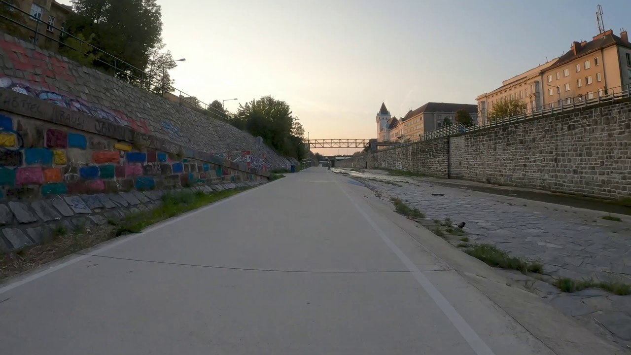 Wien am Rad: Wienfluss (Hütteldorf bis Hietzing) frühmorgens