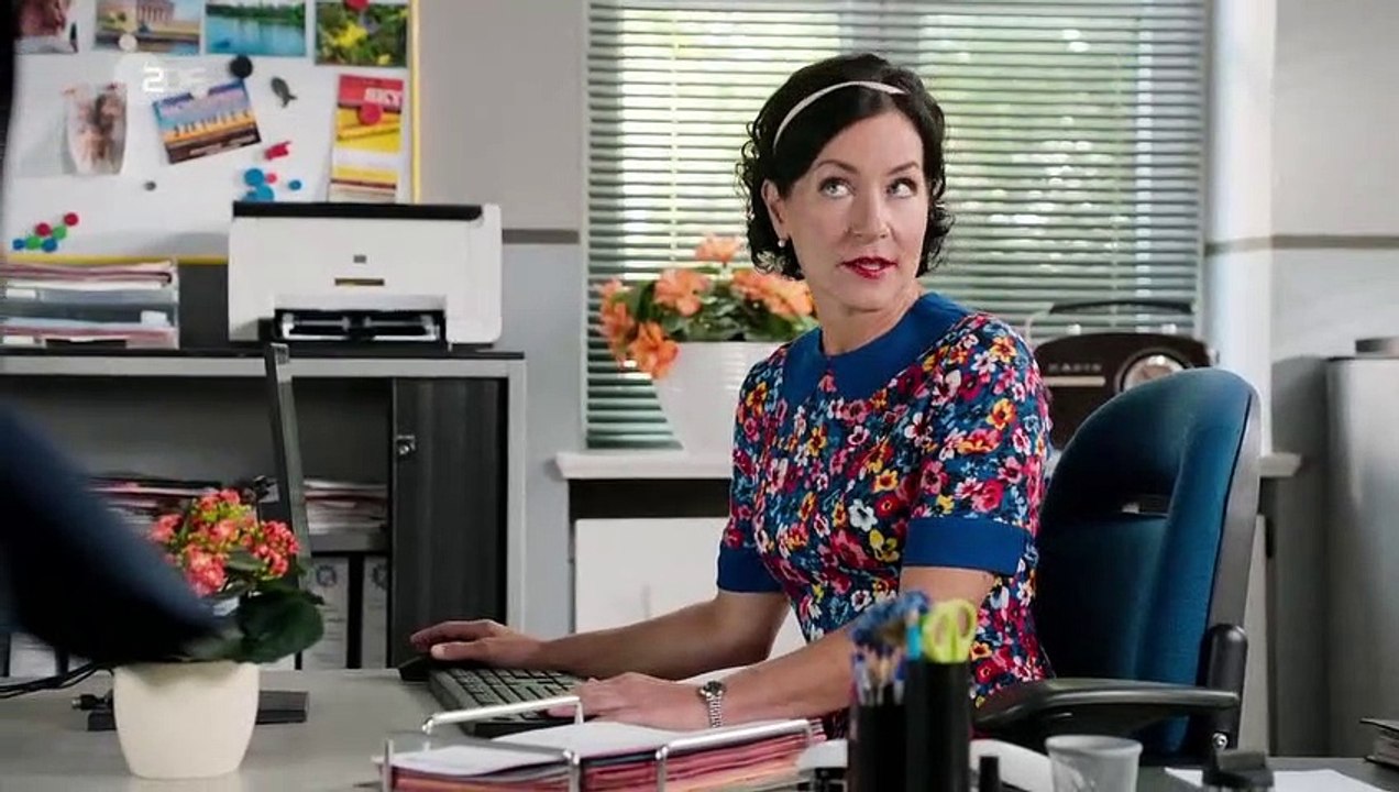 Die Rosenheim-Cops (506) Staffel 21 Folge 24 - Ein tödliches Geschenk