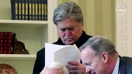 Donald Trumps früherer Chefstratege Steve Bannon vor Gericht