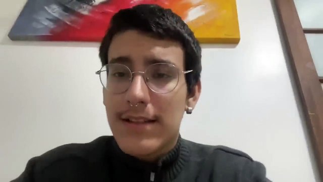 Filho de Andressa Urach diz que quase morreu pela 'fé fanática' da mãe