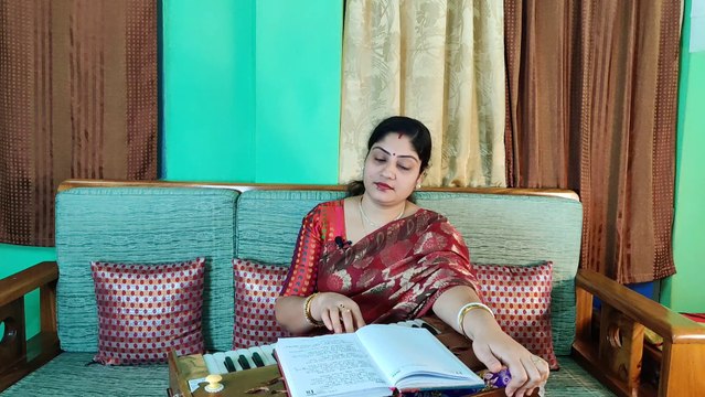 olir kotha sune bokul hase... Ratri Das..... অলির কথা শুনে বকুল হাসে। রাত্রি দাস।