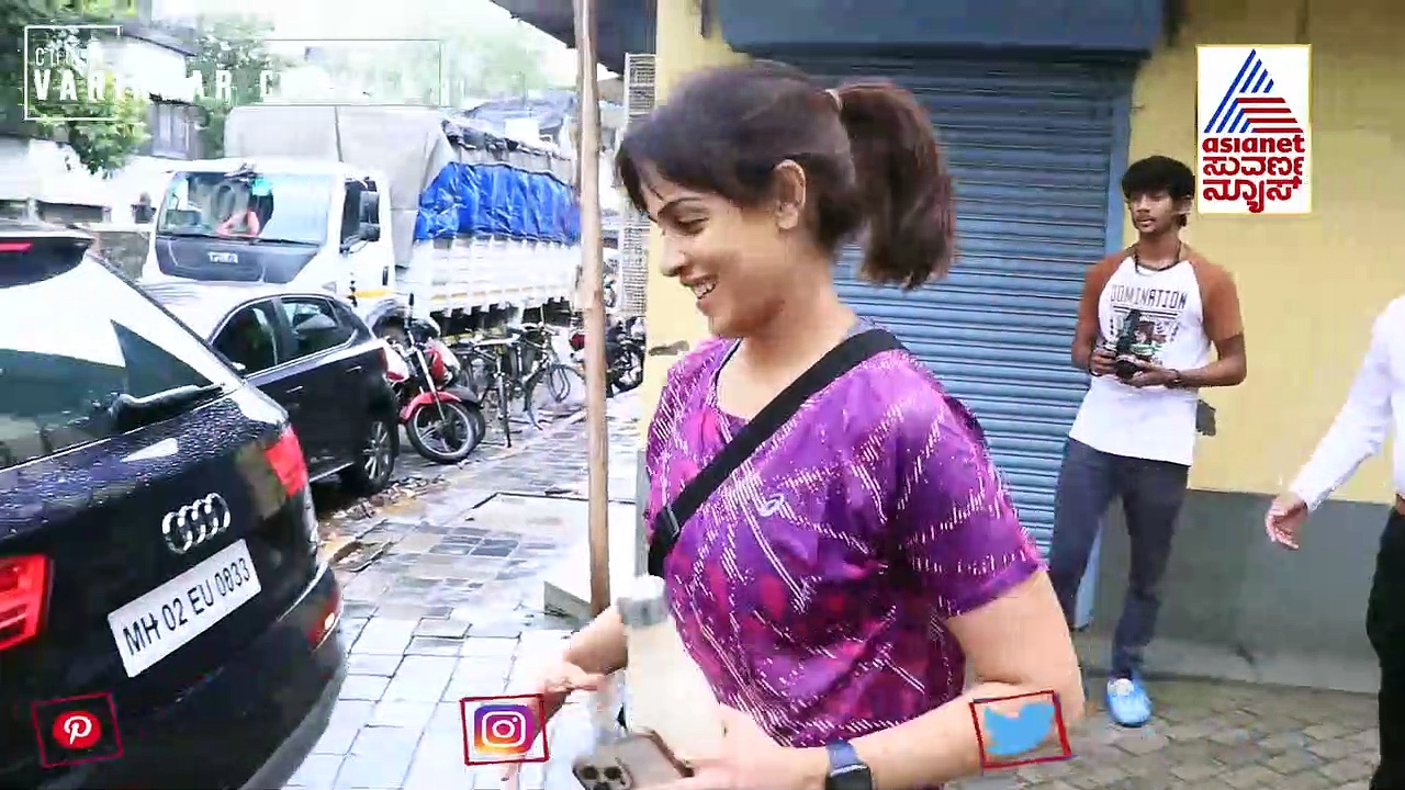 ಜಿಮ್ ಹೊರಗೆ ಕಾಯುತ್ತಿದ್ದ ವಿಶೇಷ ಅತಿಥಿಯನ್ನು ಮುದ್ದಿಸಿದ ಜೆನಿಲಿಯಾ; ಕ್ಯೂಟ್ ವಿಡಿಯೋ ವೈರಲ್ 