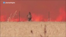 Un hombre sale de entre las llamas en un incendio en Zamora y logra salvar su vida