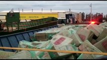 BPFRON e PF apreendem embarcações e caminhão carregados com cigarros contrabandeados em Marechal