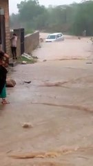 जालोर में यहां तेज बारिश से कार बही, महिला की मौत