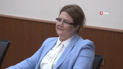 Bakan Yanık, Azerbaycan Devlet Komitesi Başkanı Muradova ile görüştü