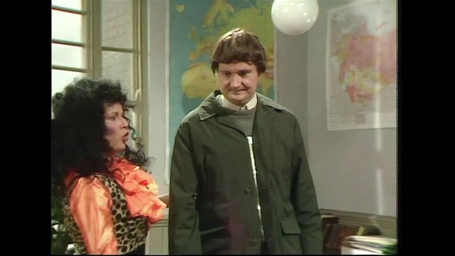 Victoria Wood as Seen on TV - S01E04 - Jim Broadbent / Patricia Routledge / Julie Walters / Celia Imrie / Duncan Preston / Susie Blake