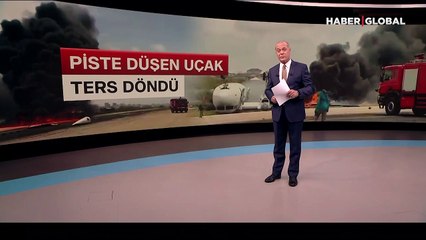 Somali'de pistten çıkan uçak ters döndü