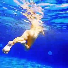 Do alto dos seus 53 anos, Teresa Silva exibe excelente forma física.