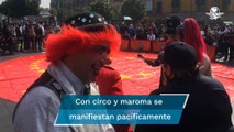 Con “un circo” junto a Palacio Nacional piden a AMLO protección de espectáculos circenses