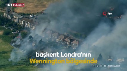 İngiltere’de aşırı sıcaklar sonucu yangın çıktı