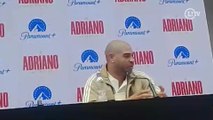 Adriano Imperador lembra de infância, fala de parceria com Ronaldo Fenômeno e cita saudades do pai