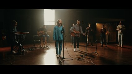 Bryan & Katie Torwalt - The Christ The King