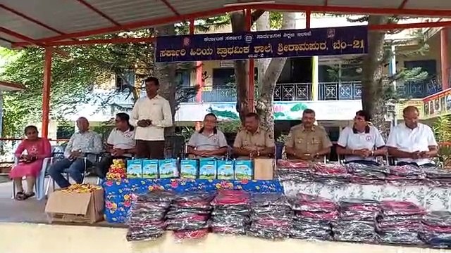 School bags and teaching materials were given to needy children