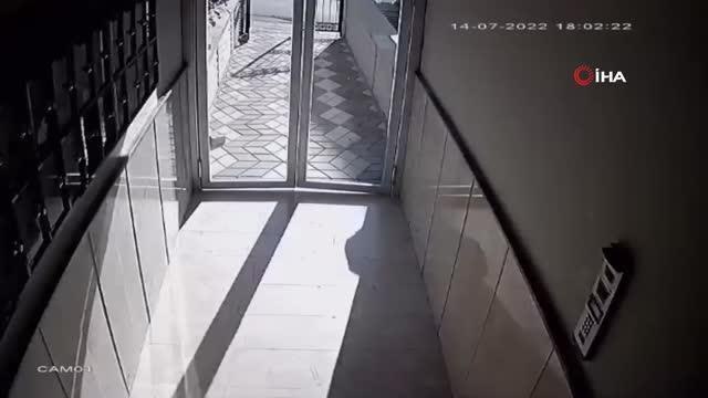 Son dakika haberi! Apartmanları mesken tutan çocuk hırsızlar kamerada