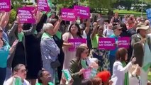 Al menos 16 demócratas detenidos en una protesta por el derecho al aborto en Estados Unidos