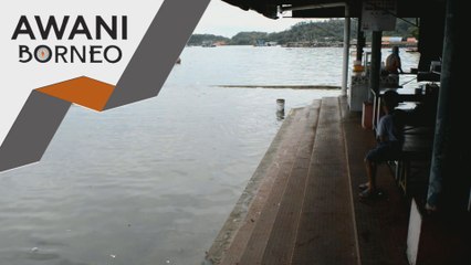 Air Pasang | Kawasan parkir Pasar Karamunting tenggelam