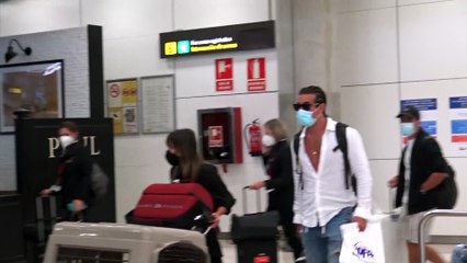Mario Casas y Aura Garrido, pareja sorpresa del verano