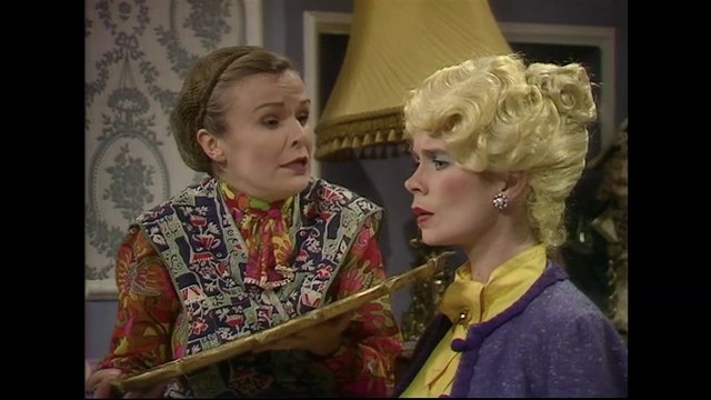 Victoria Wood as Seen on TV - S02E01 - Julie Walters / Celia Imrie / Duncan Preston / Susie Blake
