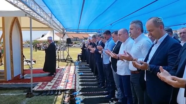 Son dakika haber: Bosna Hersek'teki savaşta Sırpların öldürdüğü 16 Boşnak sivil daha toprağa verildi